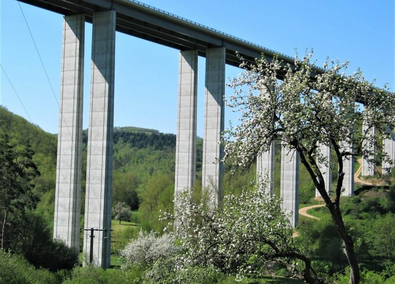 Village de Grenier-Montgon