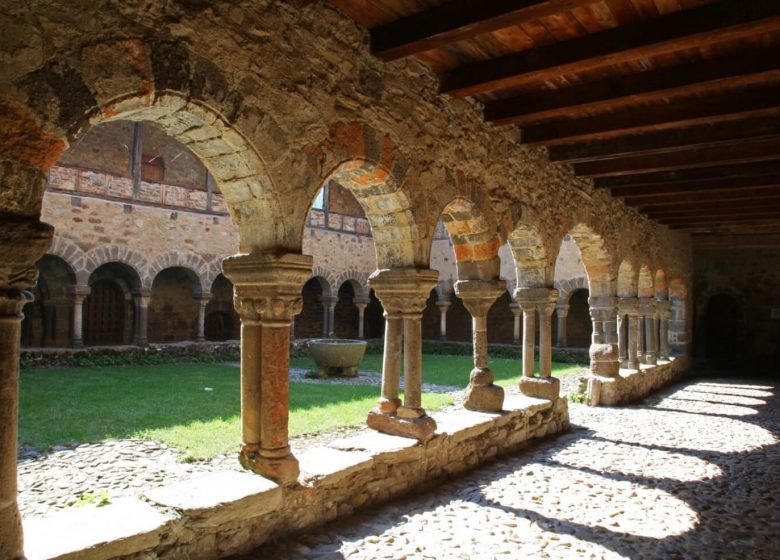 Cloître de Lavaudieu -Visites-