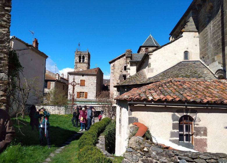 Visite de groupe -Blesle-