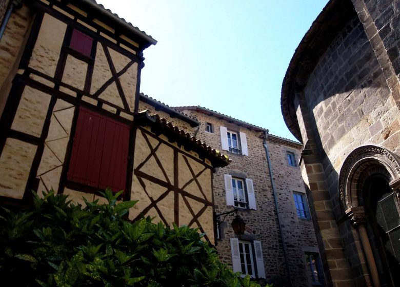 Visite de groupe -Blesle-