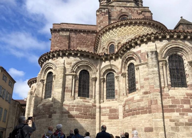 Visites guidées pour les groupes toute l’année de la Basilique Saint Julien