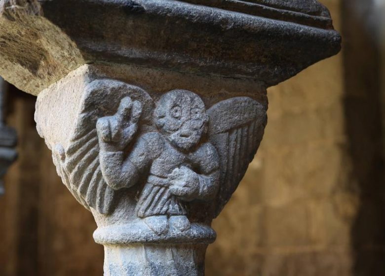 Cloître et abbaye de Lavaudieu -Visites-