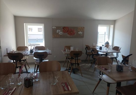 La Fontaine de Cohade Bar Restaurant Services